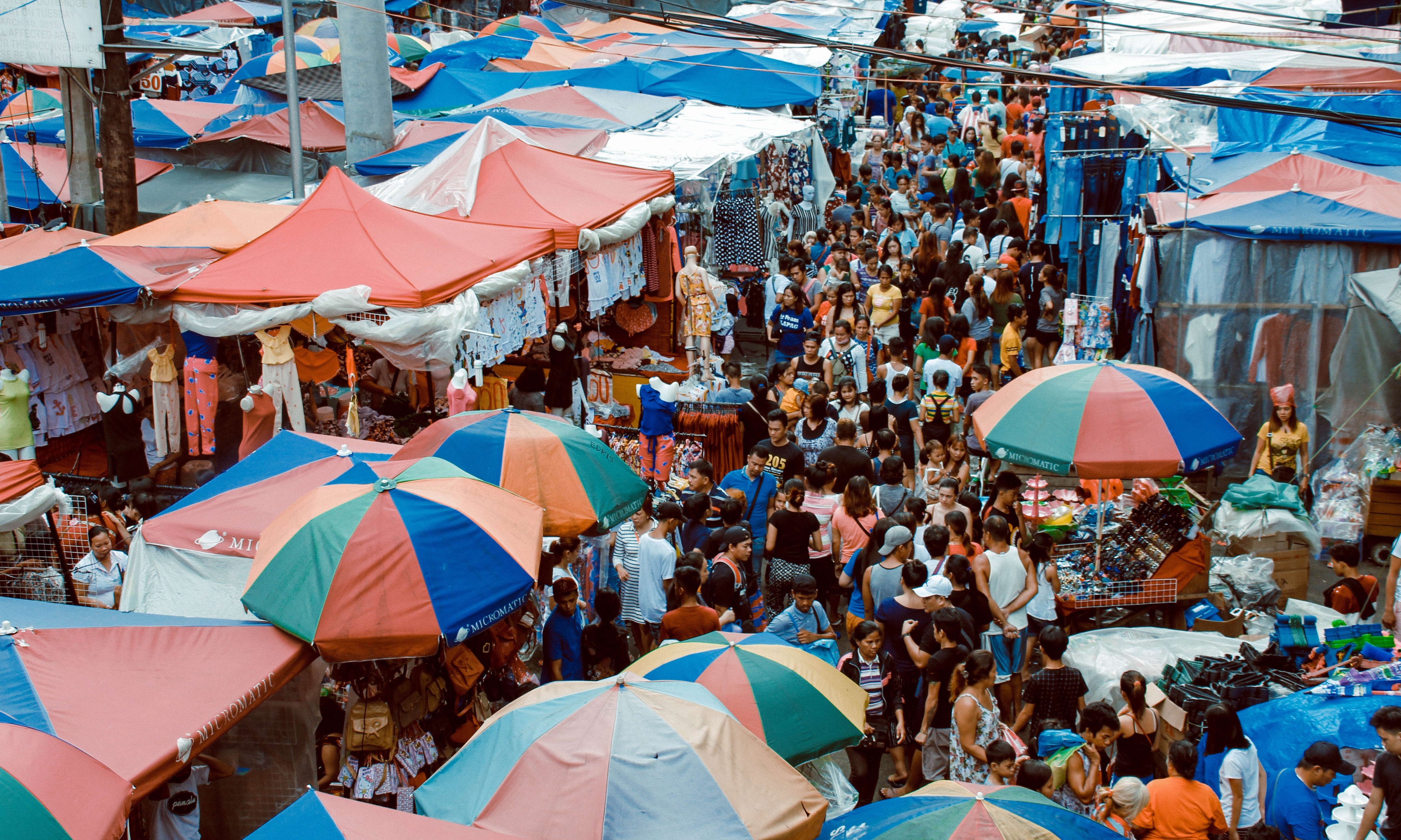 互联网巨头决战“五环之外”