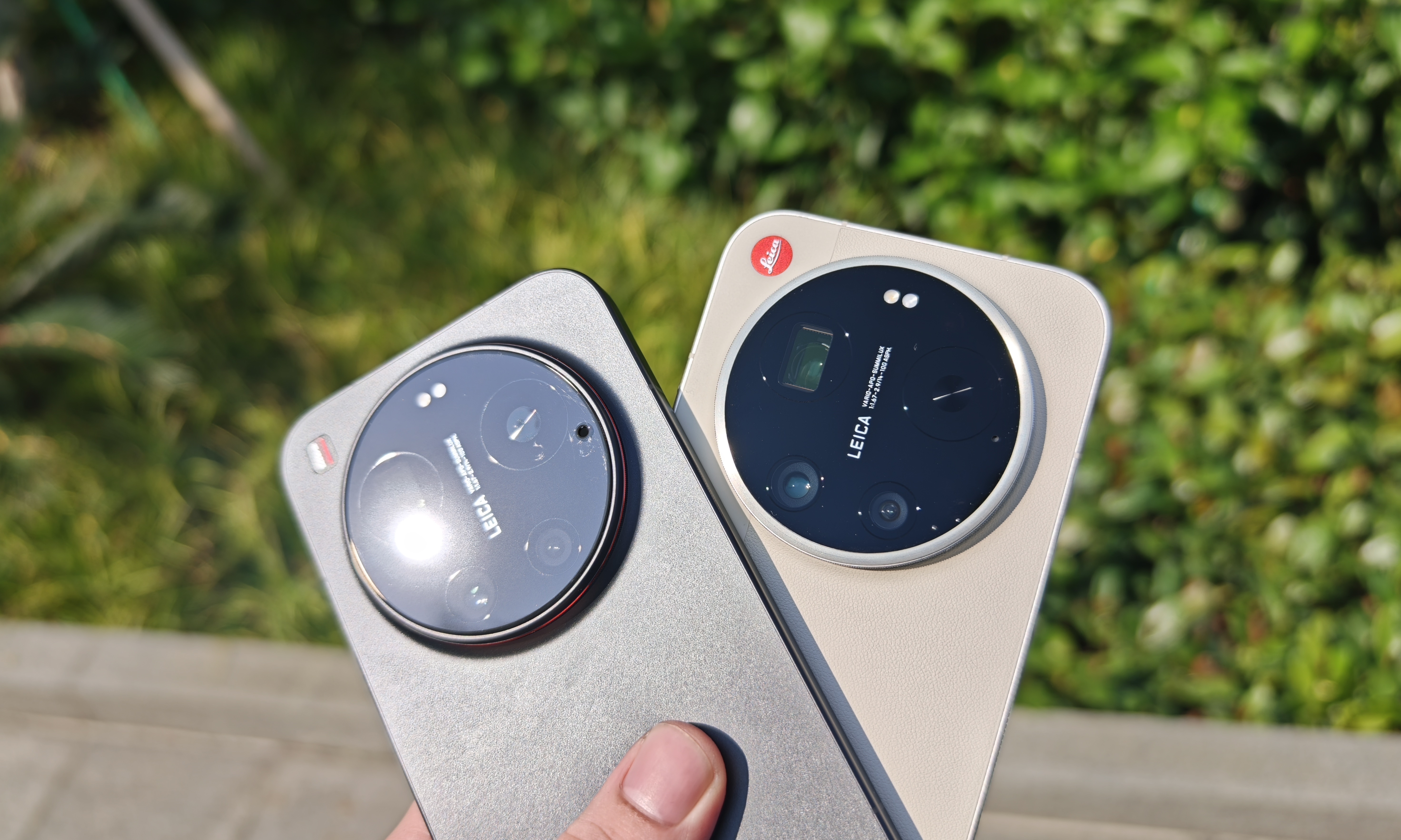 影像旗舰该不该贴镜头膜？我花17块钱做了个实测，结果令人意外