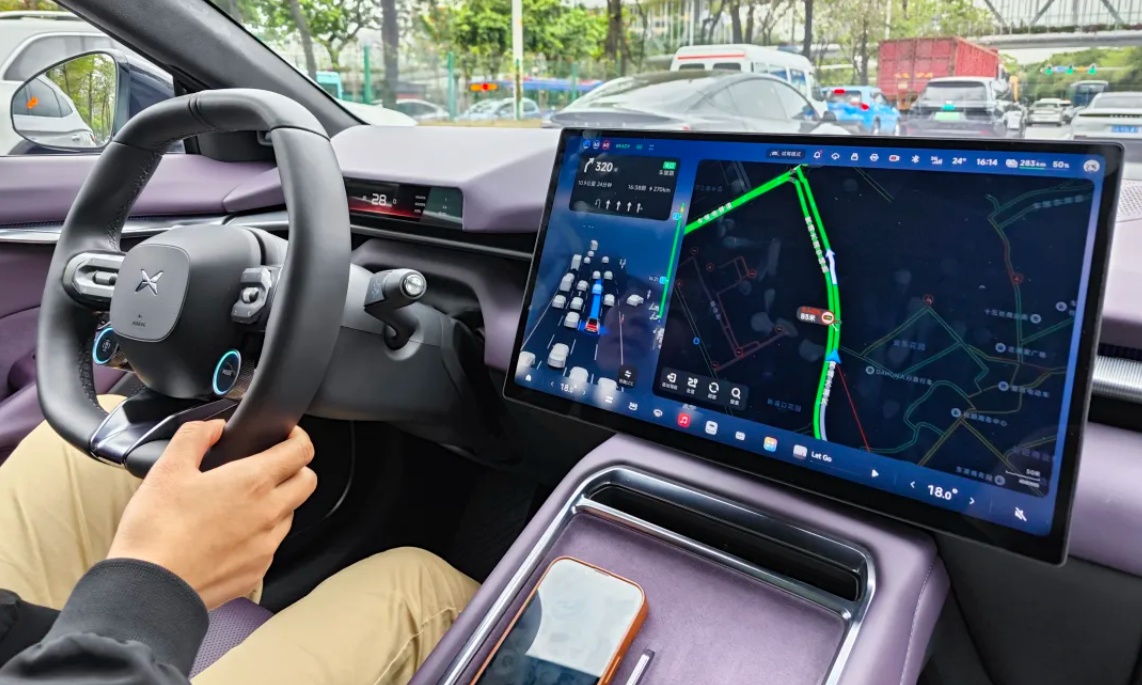 智驾不是二选一：VLA+世界模型，是迈向L4的唯一正解