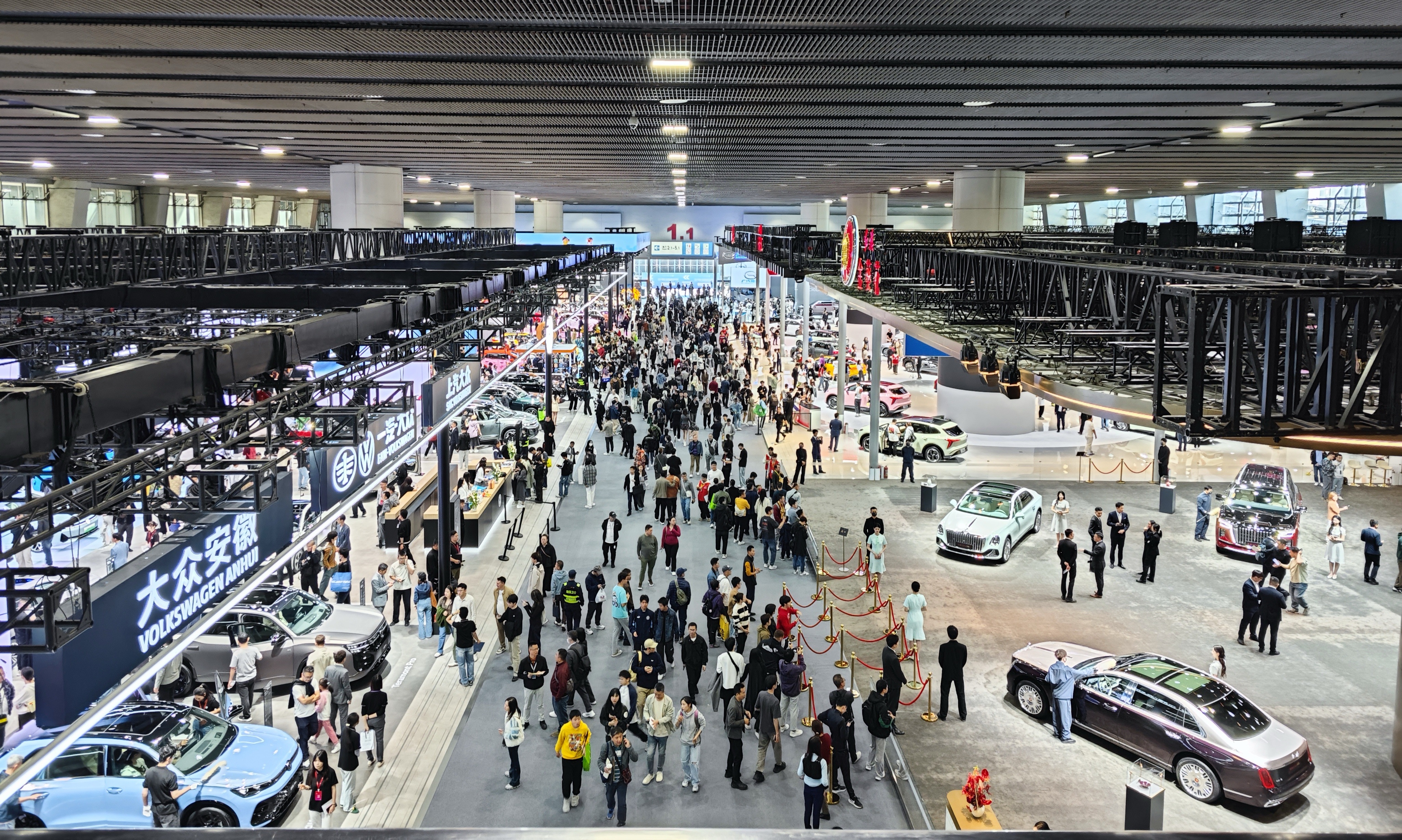 新能源SUV杀疯了!广州车展狂卷优惠,谁才是真香王?