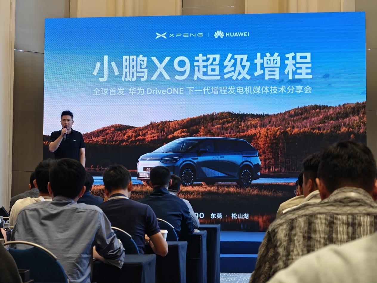 79a933bb58f8ea22920ecf6d793af707