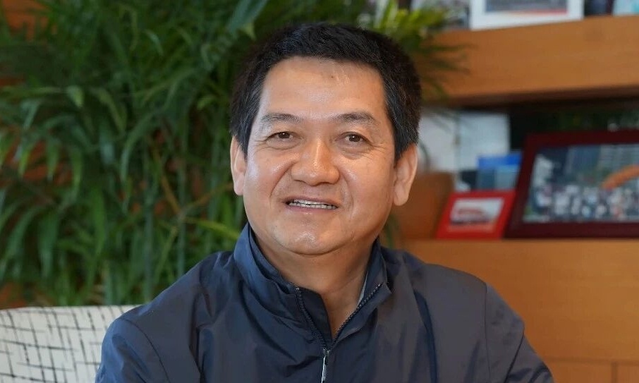 不满意435万元年薪!艾比森丁彦辉反对自己当董事长