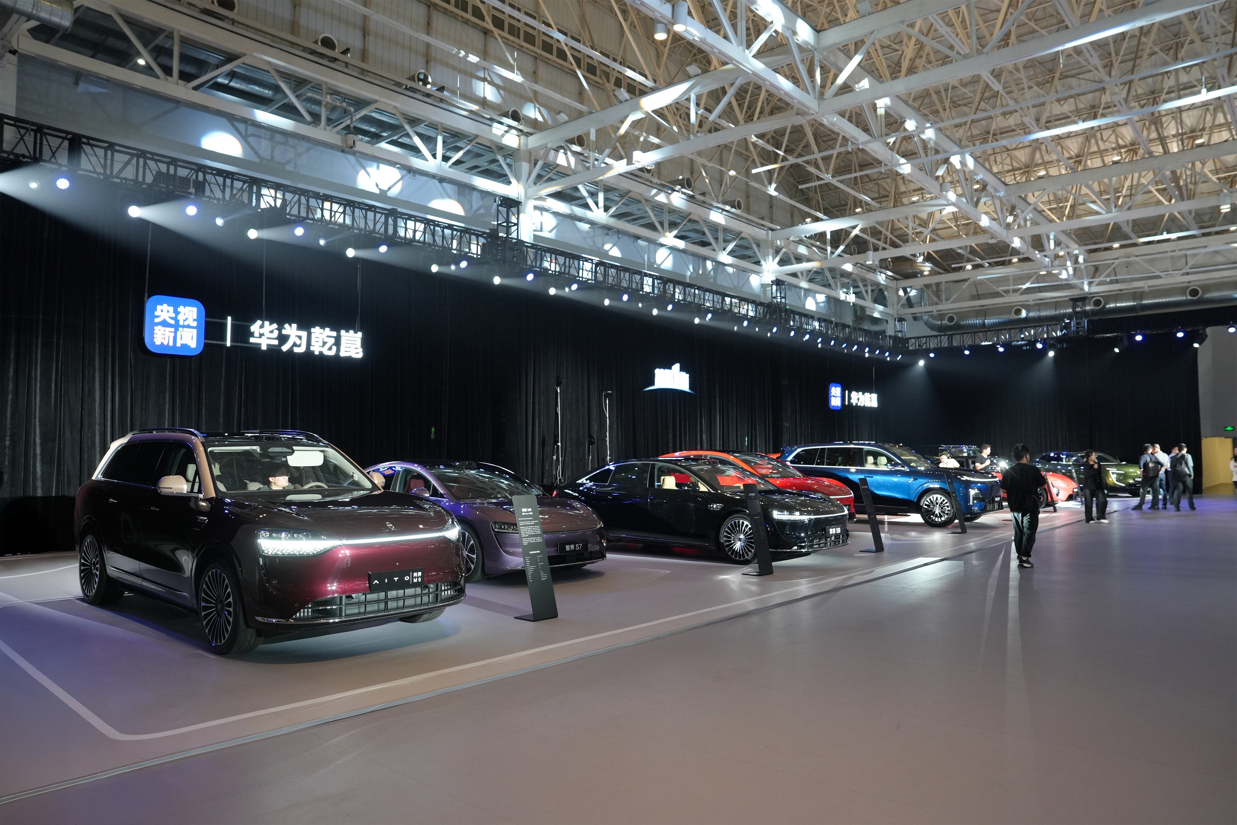 0081jRw3gy1i0pe1dayi4j3334223kju.jpg