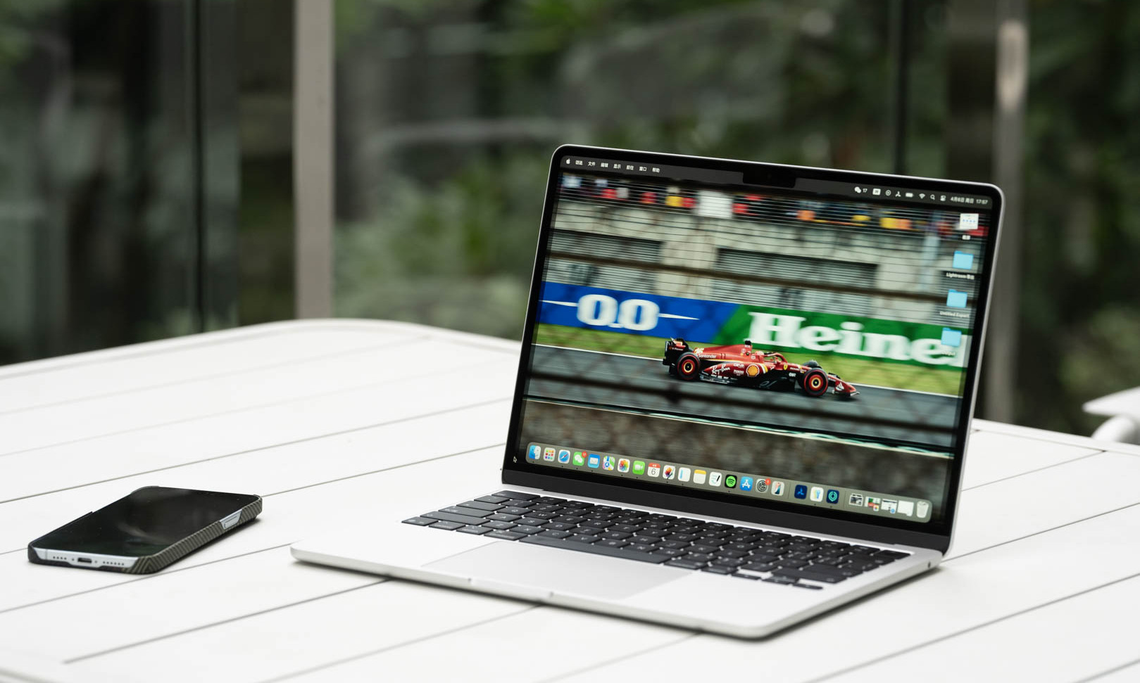 M4 MacBook Air评测：硬件「降级」，体验「升级」