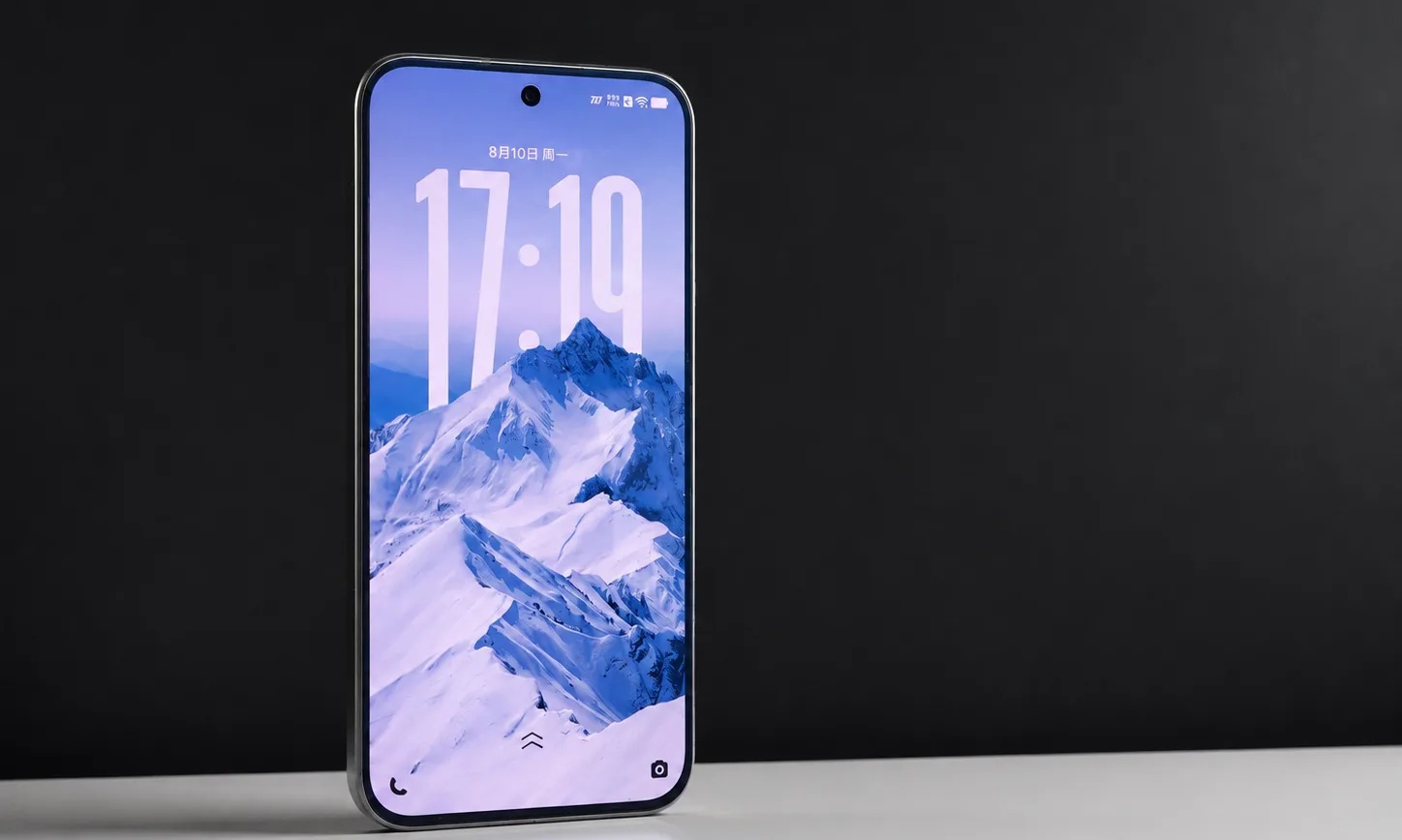 1799元起！iQOO Z11S上手：续航足够夯，短板也明显