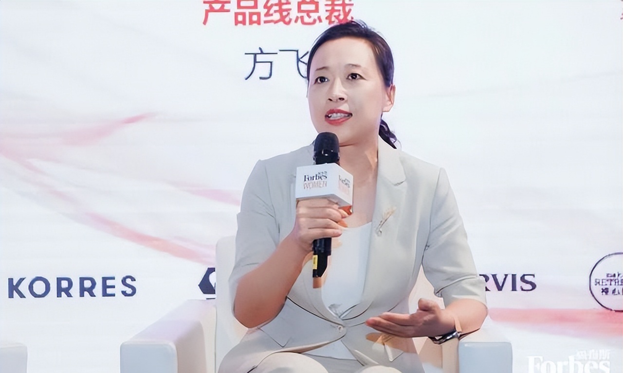 对话新时代女性，荣耀以科技解放“她力量”