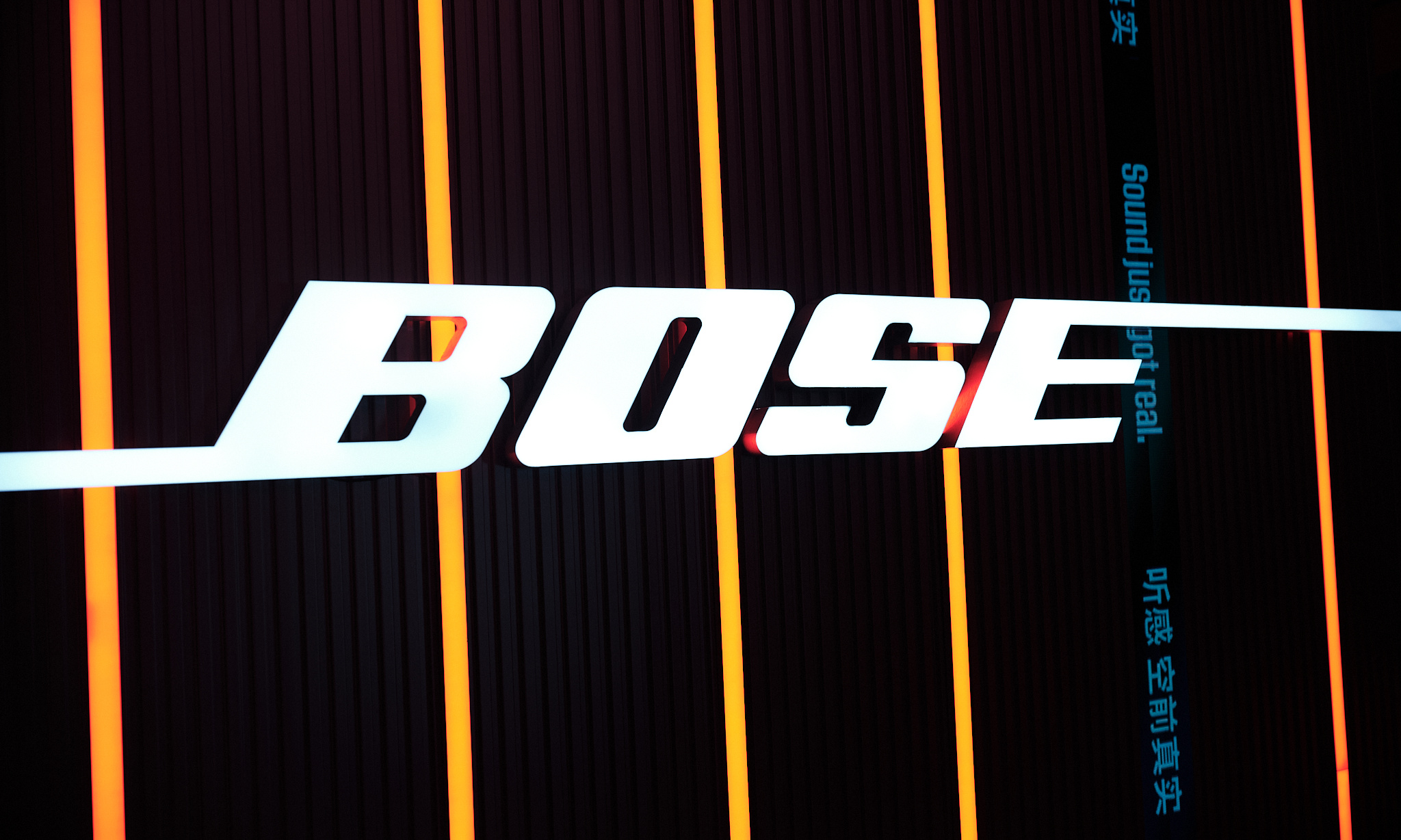 最纯粹的耳机厂商Bose，拿出了它们最强的“大招”