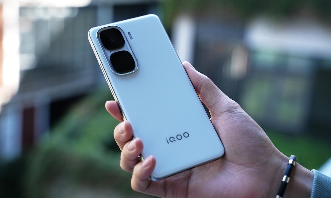 多方联调软硬“兼施”！iQOO Neo 10 Pro上探性能释放天花板