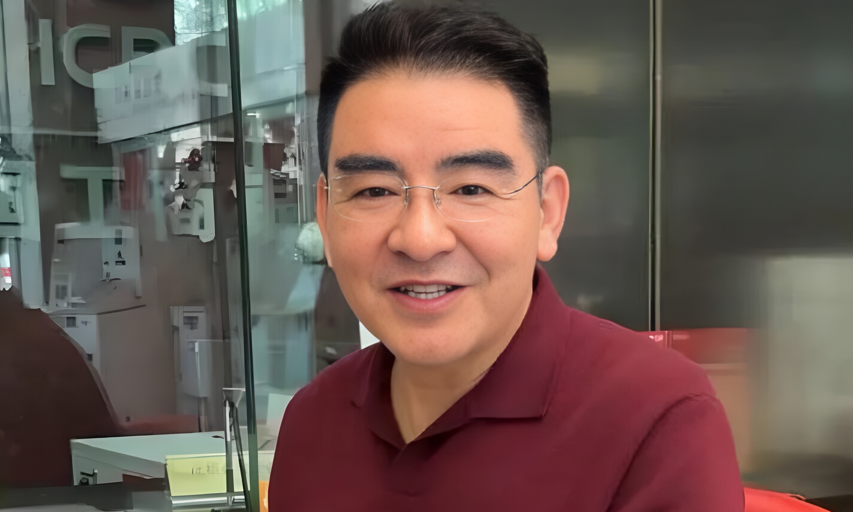 陈光标捐1000万仍遭质疑？网友吵翻了！