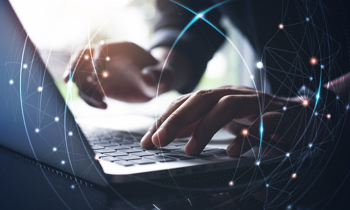 AI大潮下,搭建本地大模型的成本在急速降低