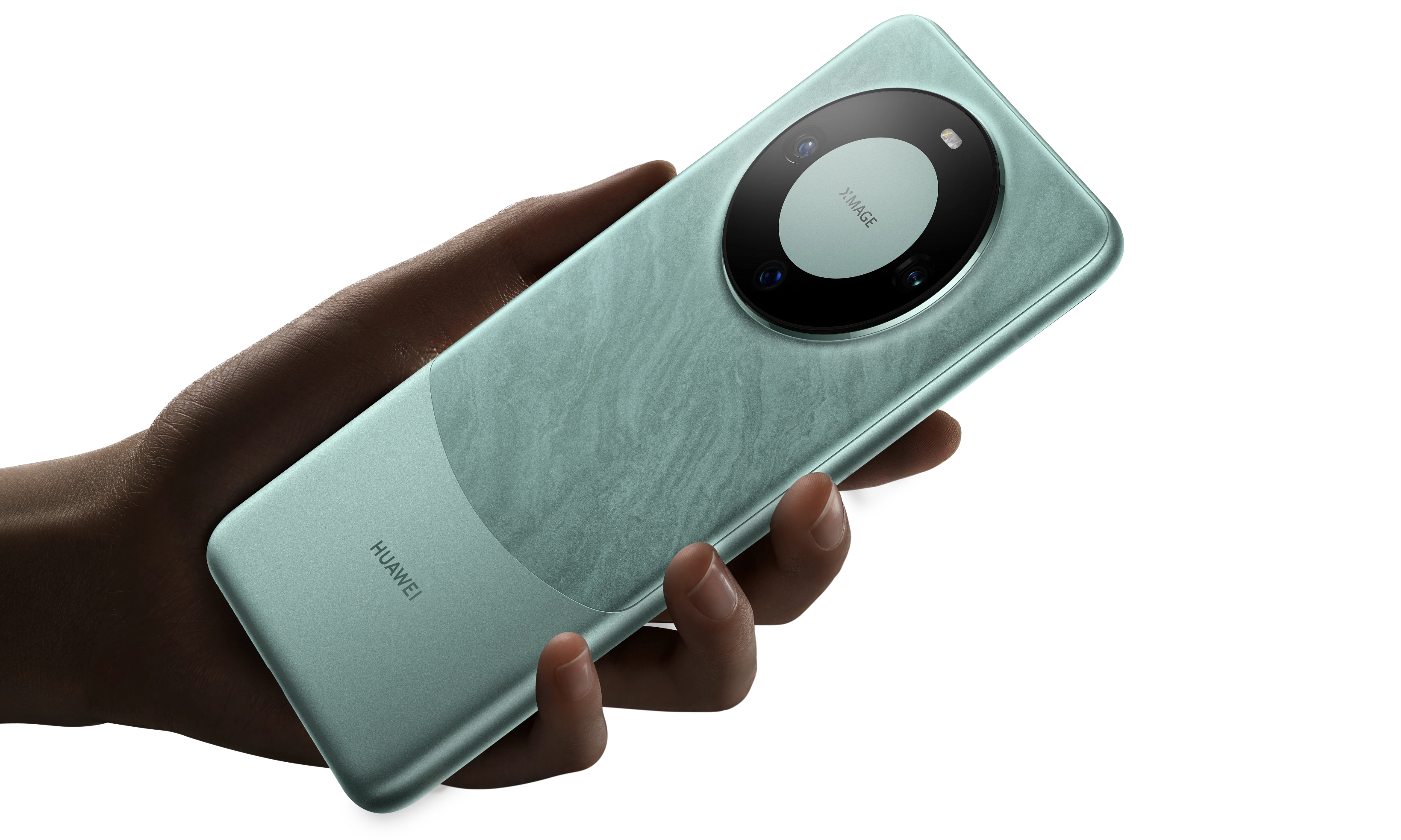 华为Mate 60系列新机型开卖，全面迎战iPhone 15