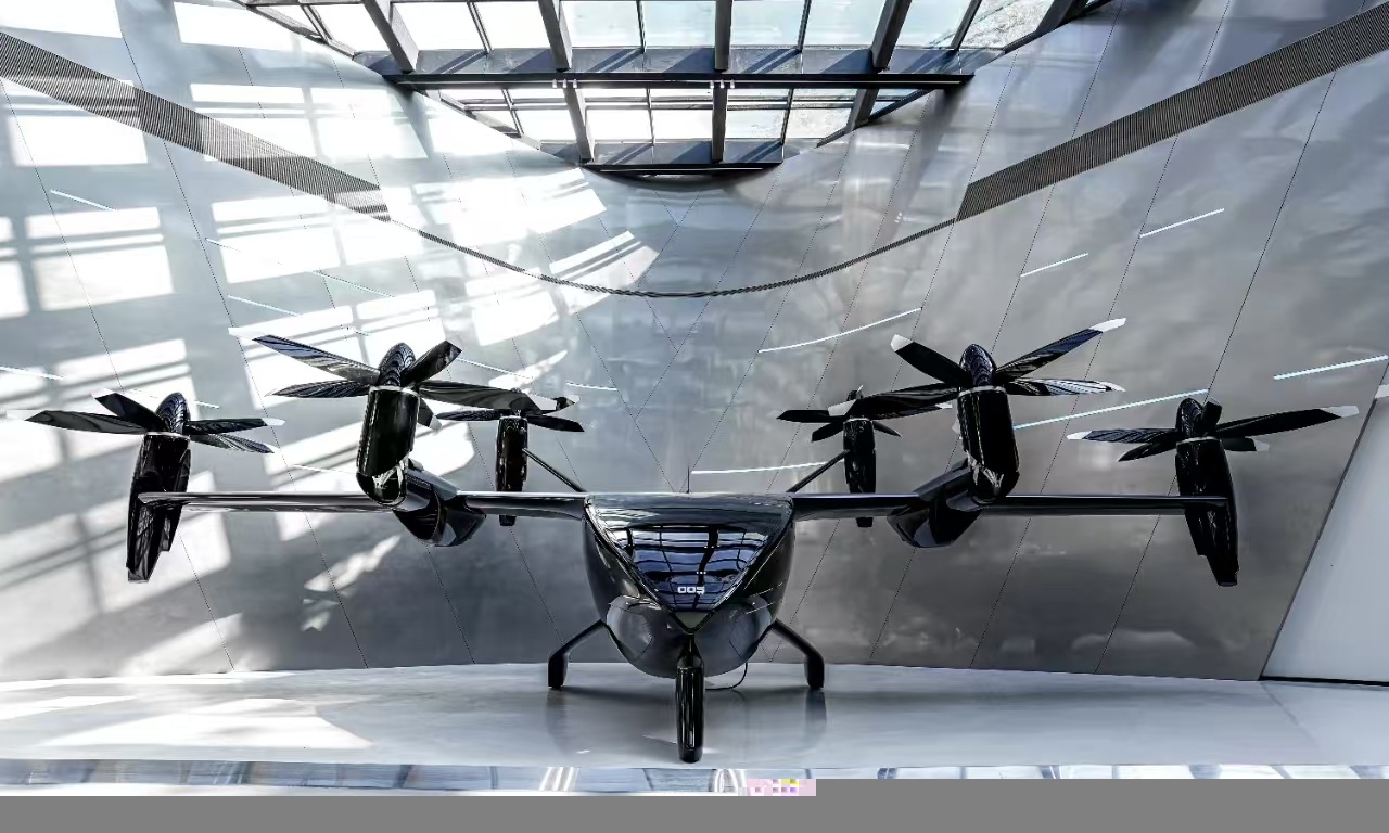 小鹏飞行汽车试产！低空经济爆发前夜：技术路线已现分野