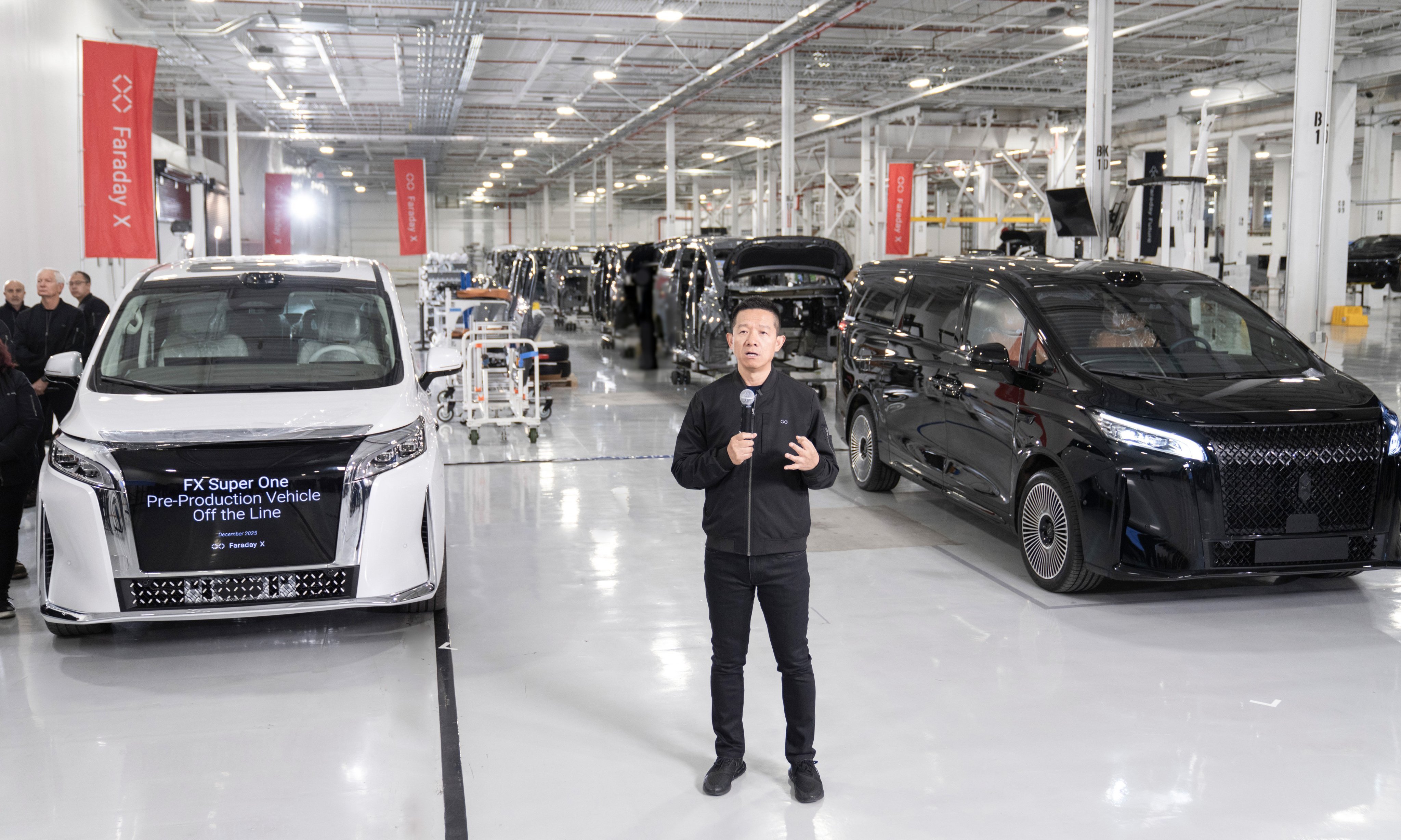 贾跃亭的「最后一搏」：法拉第未来新车下线，是重生还是续命？