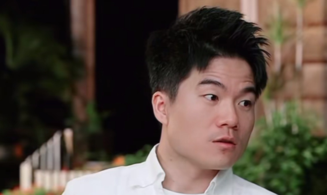 管理全靠纸上谈兵？董宇辉自曝公司近千人，太迷茫了