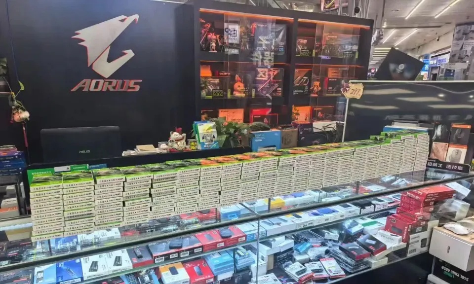 权威预测！手机电脑销量将大跌，价格还会涨