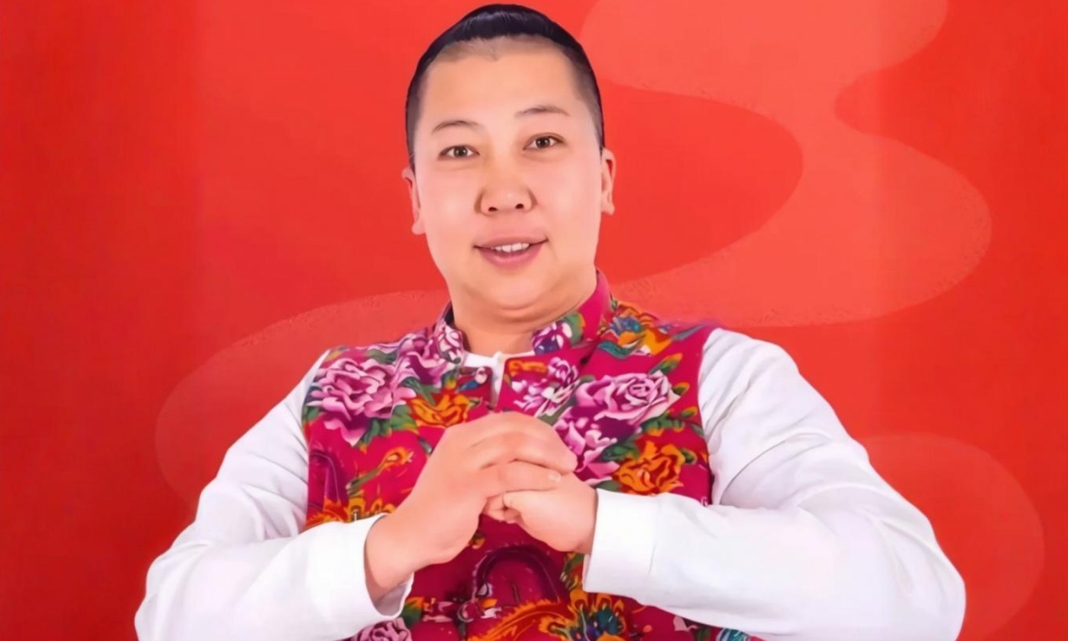 冲上热搜!曾经的顶流网红东北雨姐近照曝光,真要「杀」回来了?