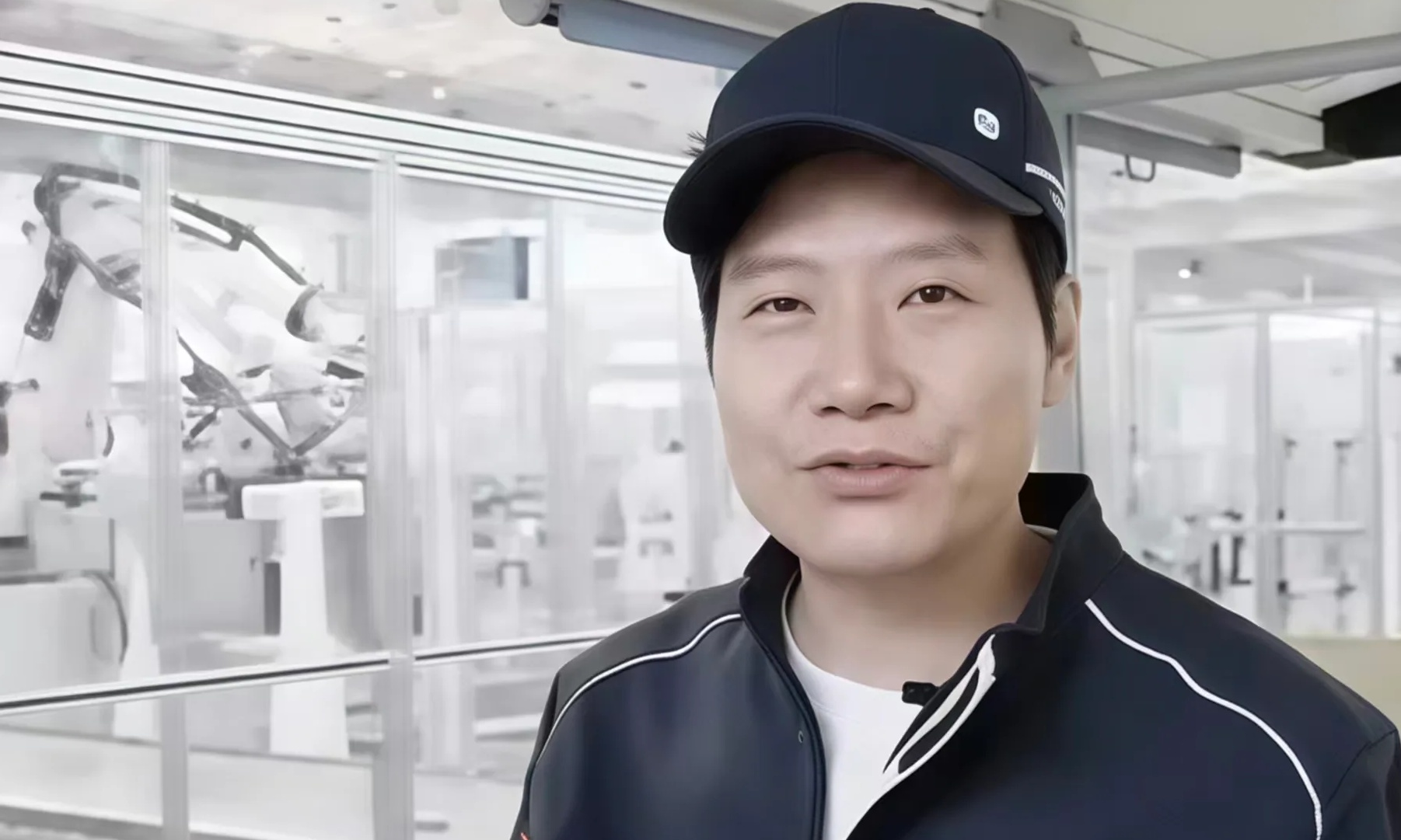 实名微服私访！雷军逛工厂不搞特殊，进厂照样实名登记