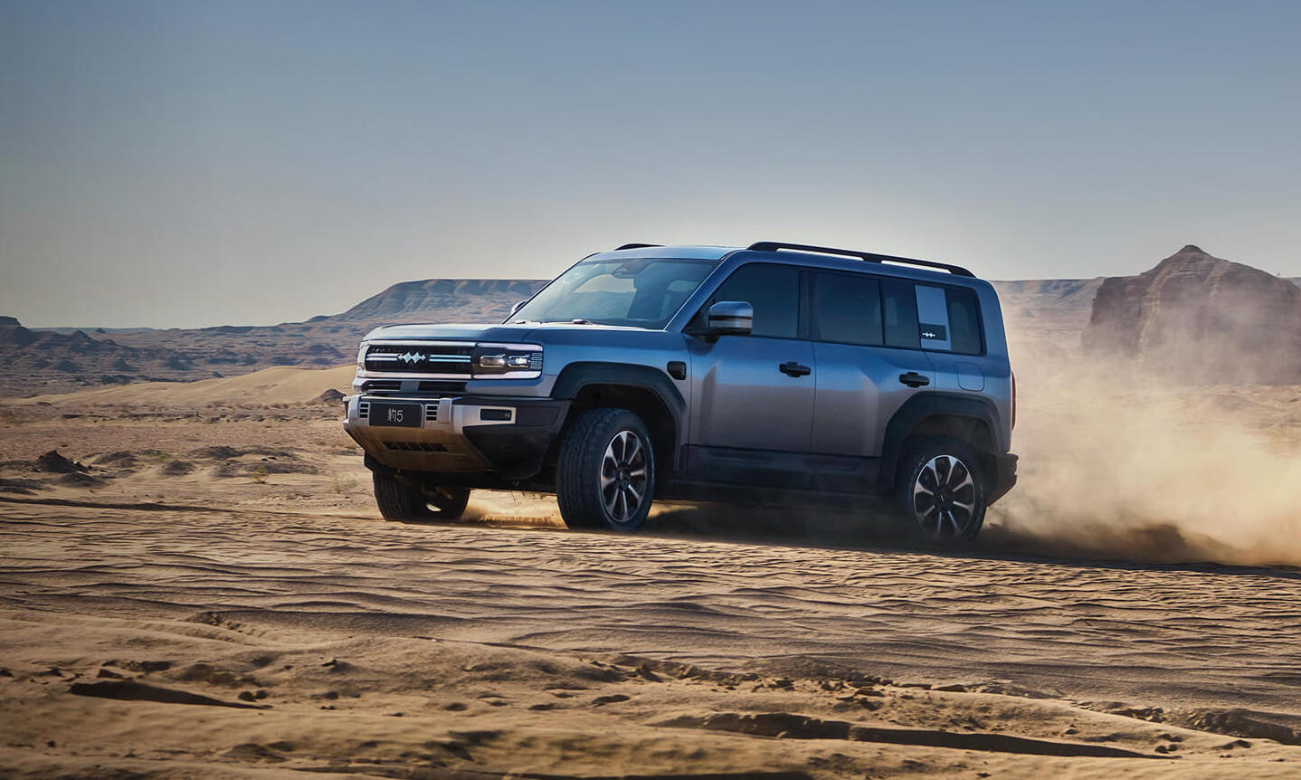 上市不到一个月就起火，方程豹引发一波阴谋论