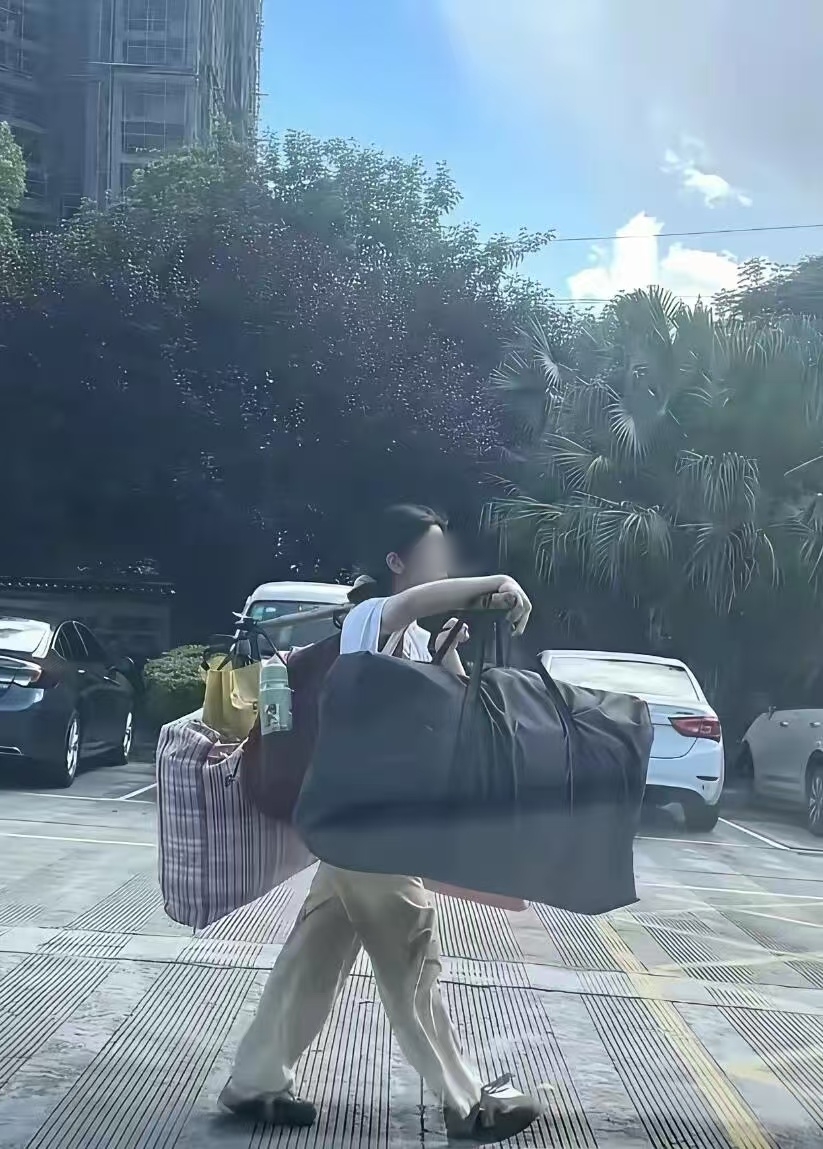 微信图片_20250703185109_副本.jpg