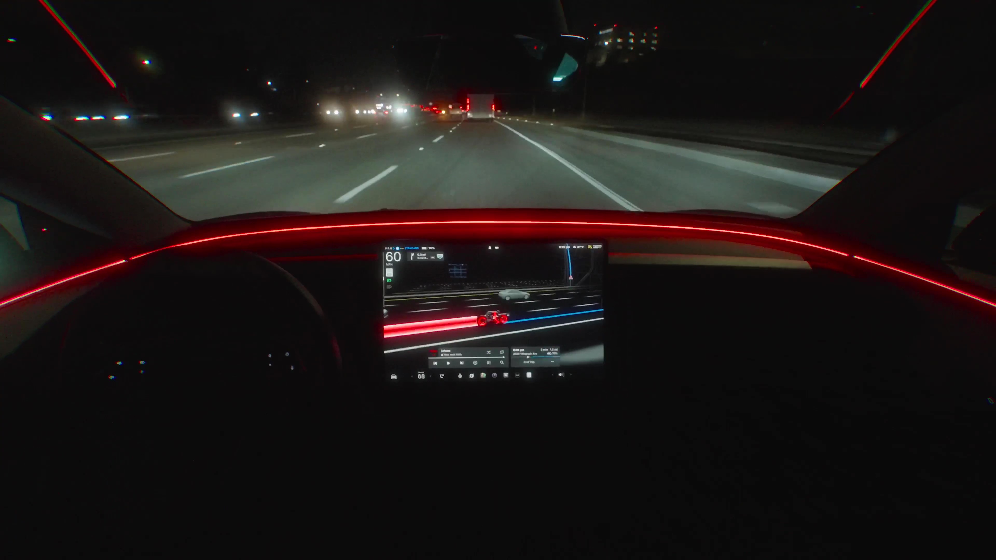 Tesla_20251011_1_new - frame at 0m10s.jpg