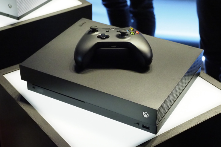 微软Xbox One X来袭：最强游戏主机，水冷加持怼索尼- 雷科技