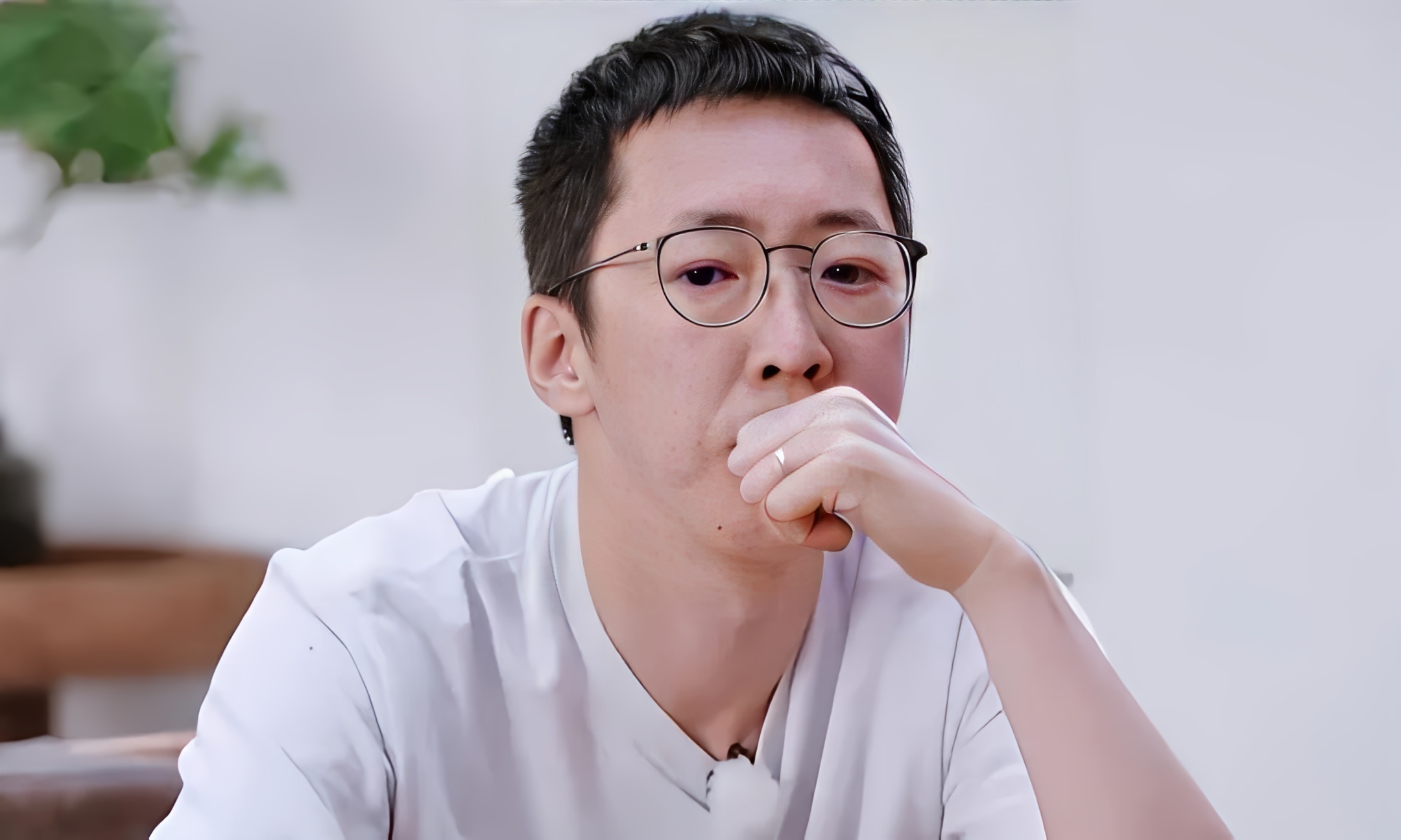 留几手怒喷微博博主！全靠吵架博眼球，99%视频没眼看